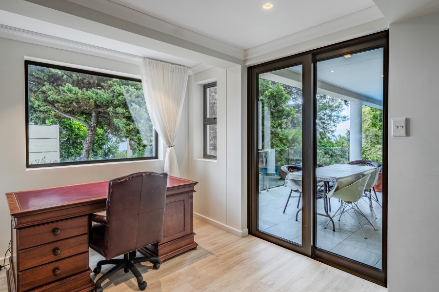 3 Bedroom Property for Sale in Camps Bay Western Cape